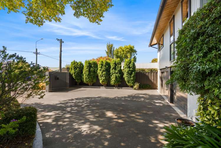 432 Ilam Road Bryndwr_21