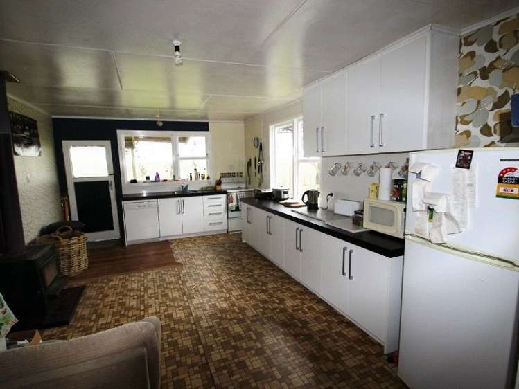 1433 State Highway 3 Turakina_15