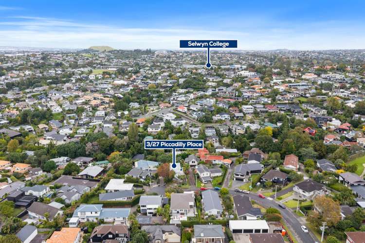 3/27 Piccadilly Place Kohimarama_13