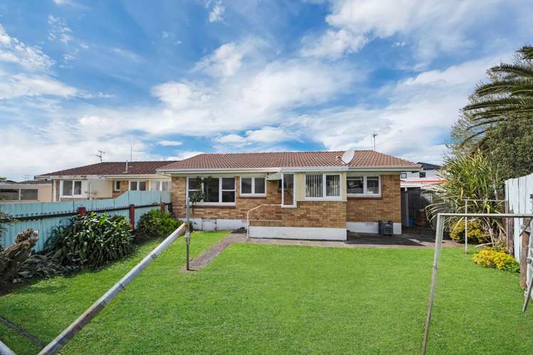 1/11 Carolyn Street Manukau_7