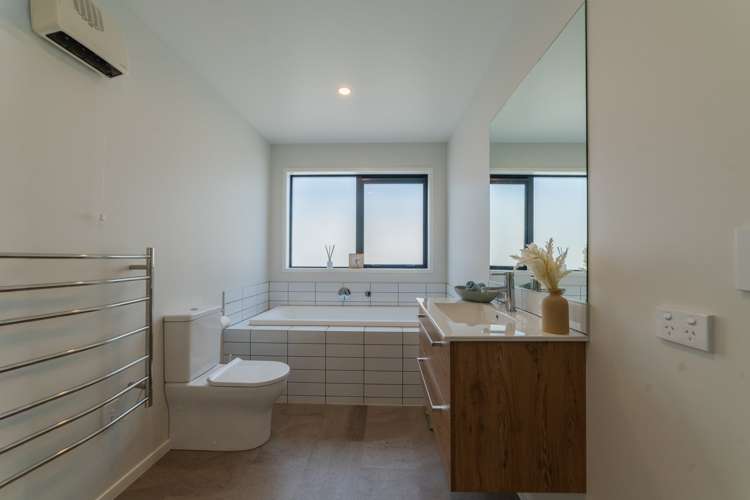 101 and 101A Jack Hanley Drive Jack's Point_15