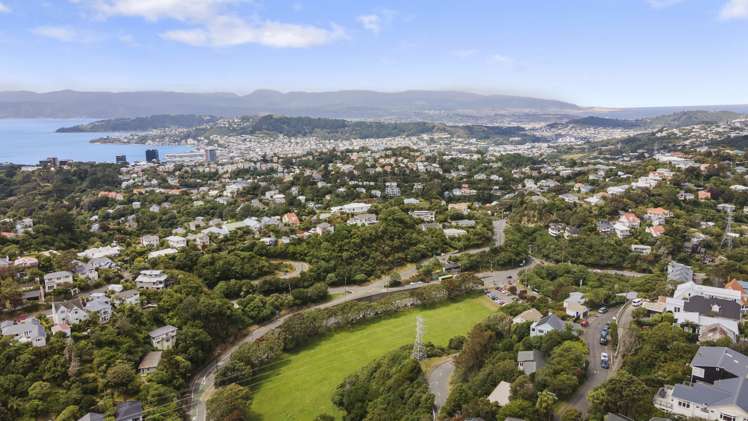 7 Birdwood Street Karori_20