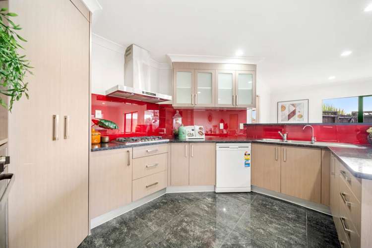 99 Moyrus Crescent East Tamaki Heights_6