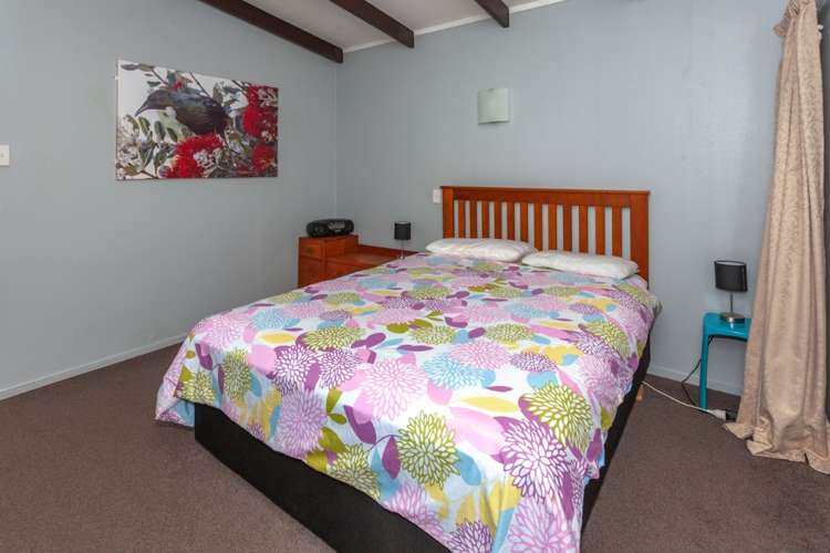 325 The Drive Whangamata_10