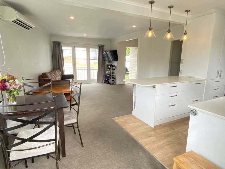 10 Fuchsia Place Birkdale_4