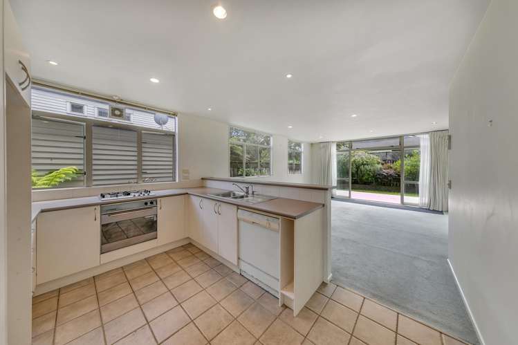 22s Mead Street Avondale_12