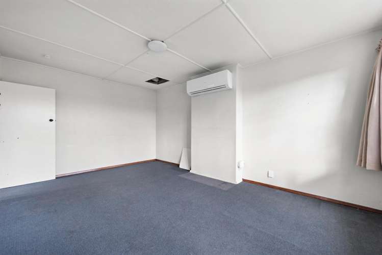 16 and 18 Churchill Avenue Gore_19