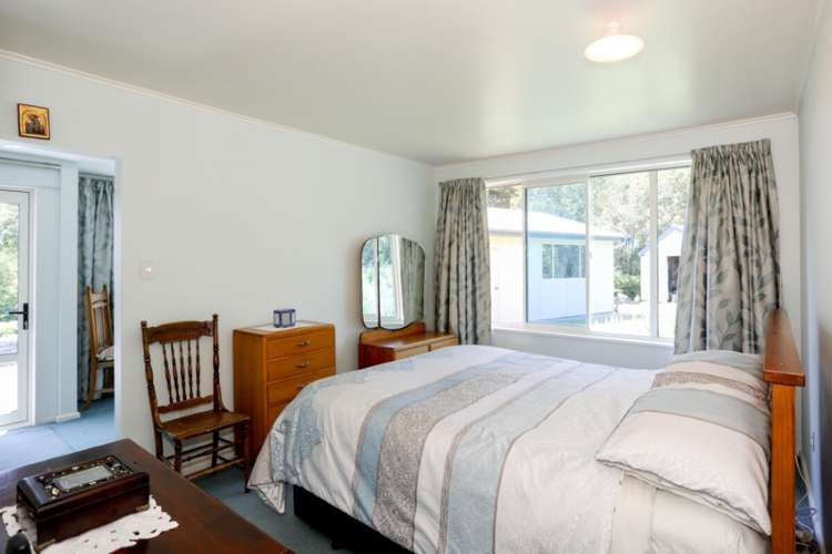 722 Cathedral Road Domett_11