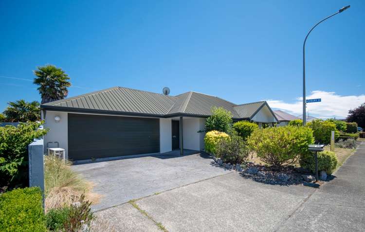 14 Tyree Drive Stoke_23