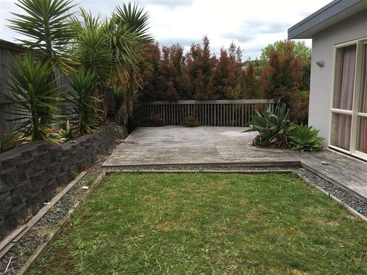 8 Lakeridge Close Northcross_11