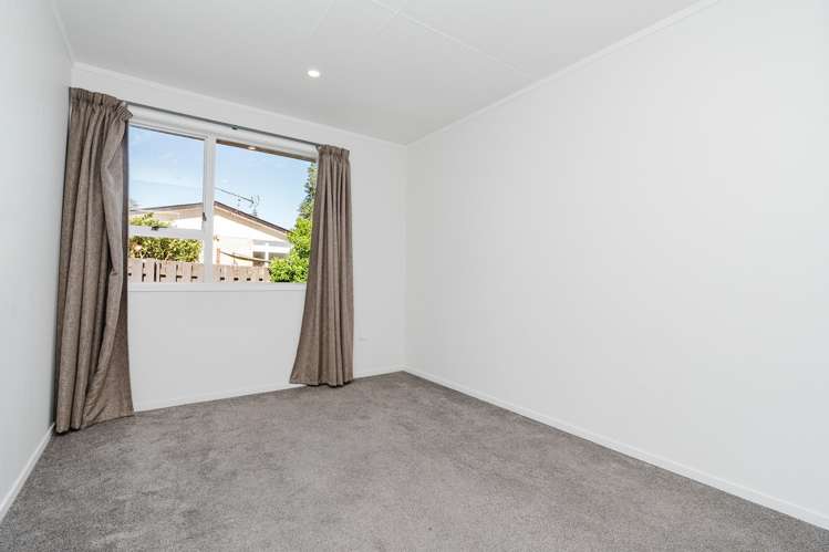 65 Snell Drive Chartwell_11