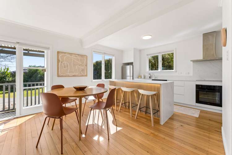 6 Tiri Tiri Road Birkdale_4
