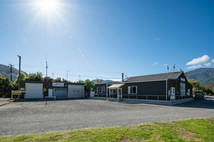 Kanuka Summits Okiwi Bay_19