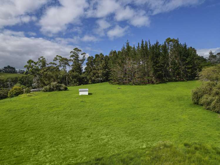 807 Dairy Flat Highway_3