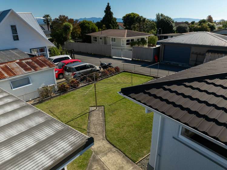 28 Dickens Street Stoke_18