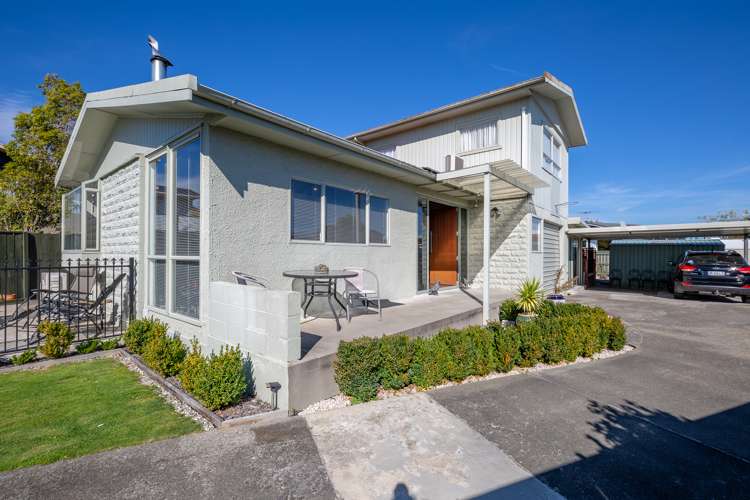 14 Cornwall Place Stoke_0