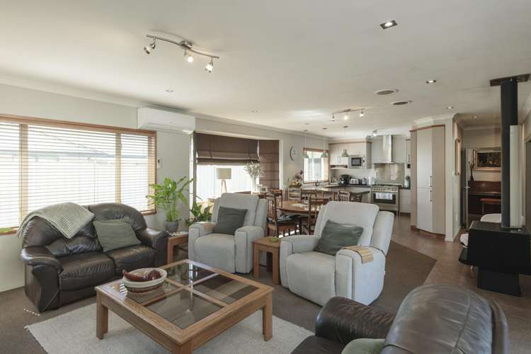 20 Margaret Place Lytton West_6