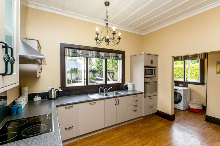 221a Tukapa Street Westown_8