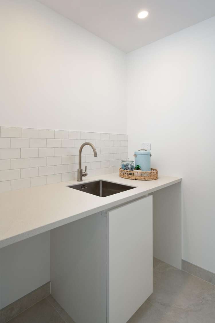 12A Russell Street Picton_12