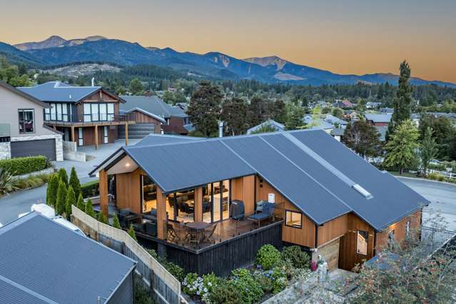 Design Excellence In Oakview