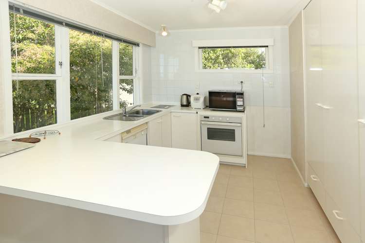 1/4 Fairlea Road Te Atatu South_7