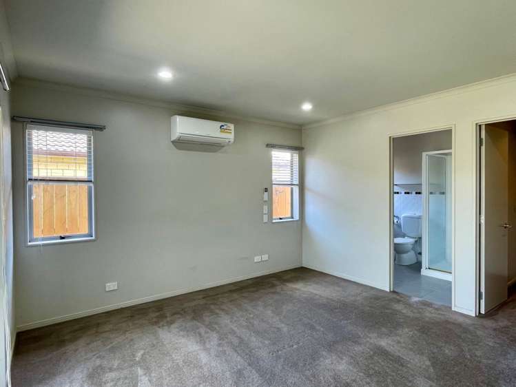 28 Bellshill Close Wattle Downs_13