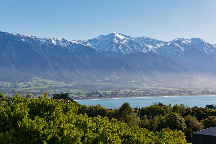 298 Scarborough Street Kaikoura_12