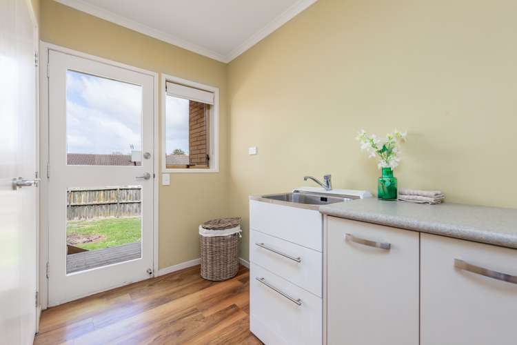 3 Serrita Avenue Sunnyhills_15