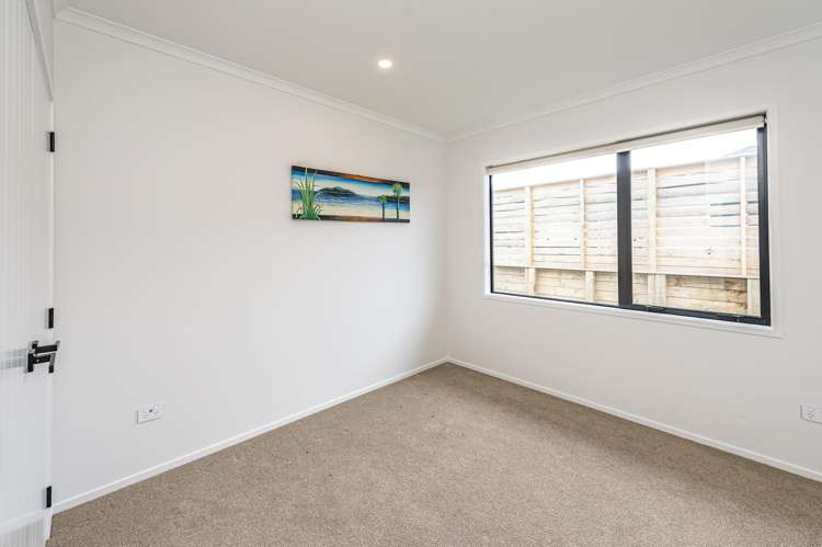 36 Tirimoana Place Otamatea_16