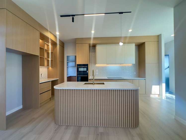 18 Puruatanga Road_3