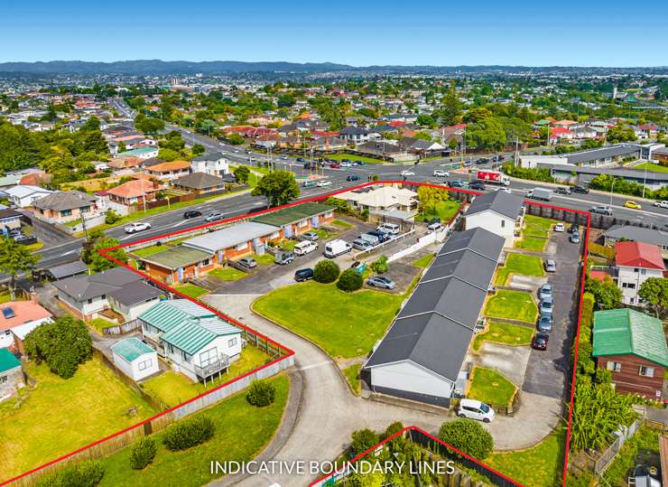 This 3959sqm deceased estate on Selwyn Avenue, in Mission Bay, Auckland, was pitched as a blank canvas by the listing agents. Photo / Supplied