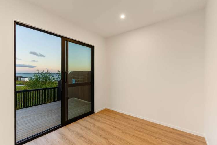 74 Picnic Point Road Hobsonville_16