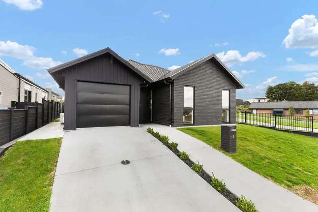 Stunning Four Bedroom in Cambridge