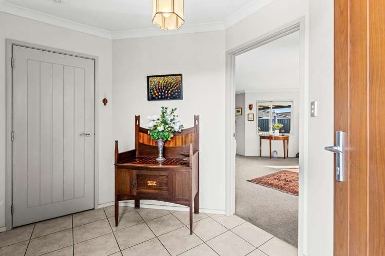 19 Pania Place Poraiti_14