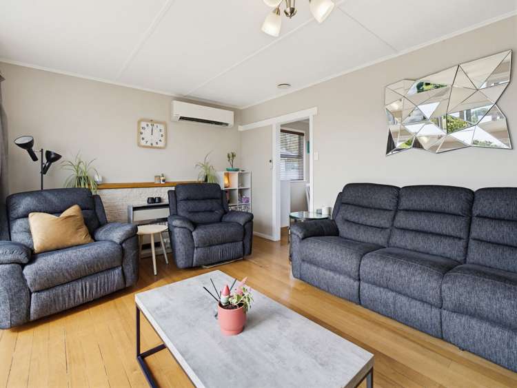 4 Perth Place Awapuni_14