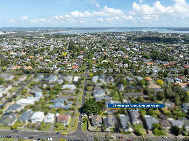75 Alberton Avenue Mount Albert_29