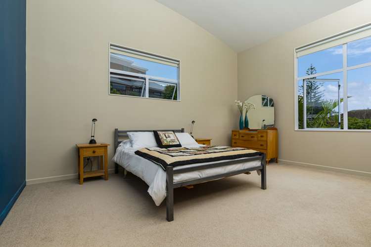 29 Korotaha Terrace Rothesay Bay_9