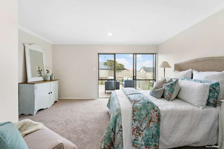 10 Ridgefield Lane East Tamaki Heights_13