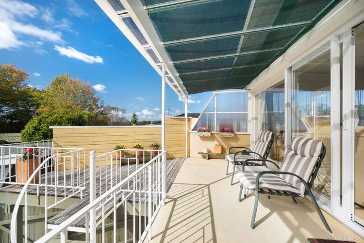 60 Bentley Avenue Glenfield_12