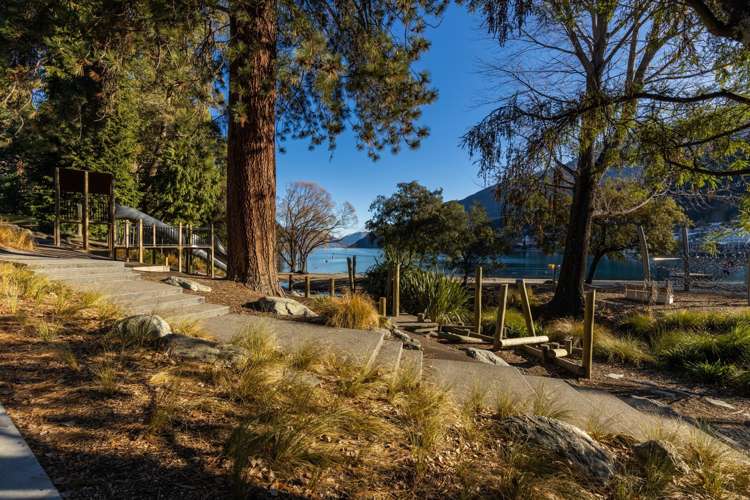 24 Park Street Queenstown_22