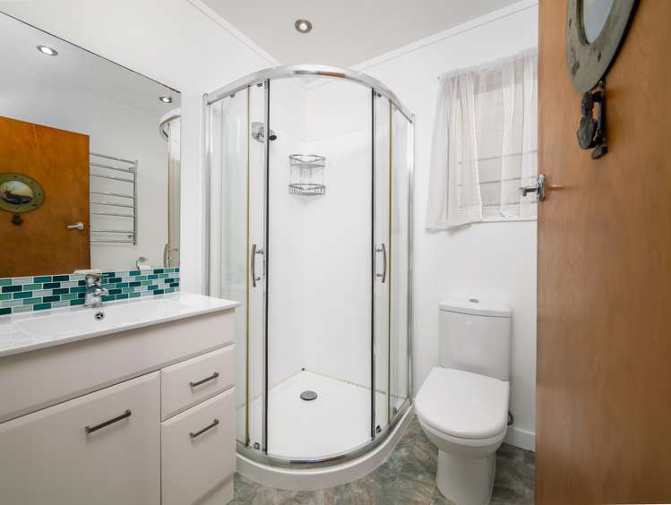 5 Long Beach Road Russell_21