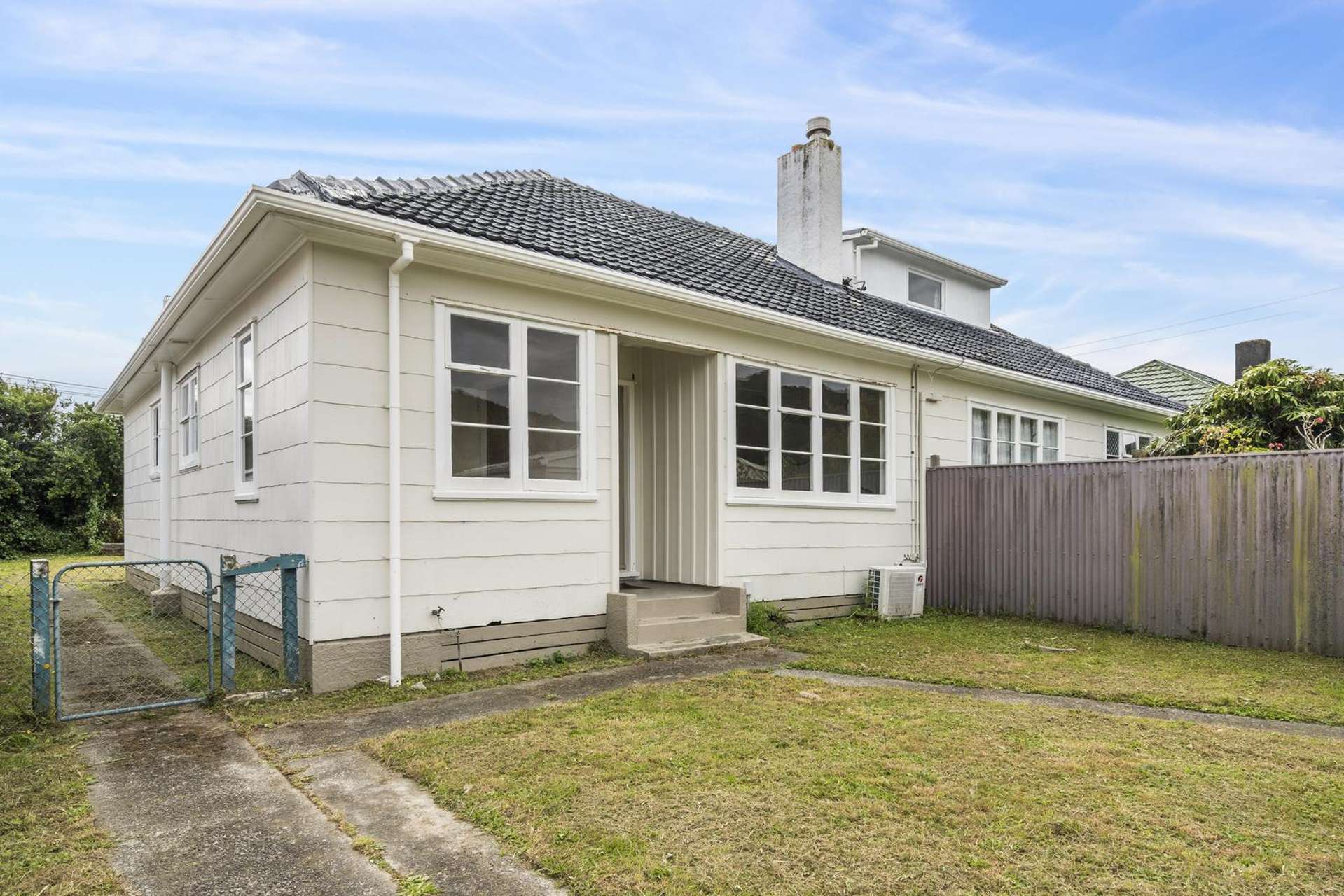 53 Hewer Crescent Naenae_0