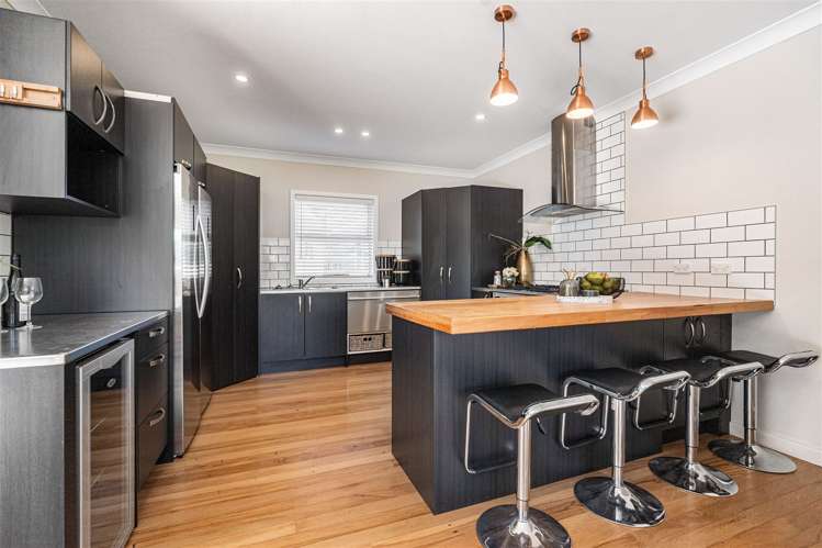 1/201 Lake Road Belmont_6