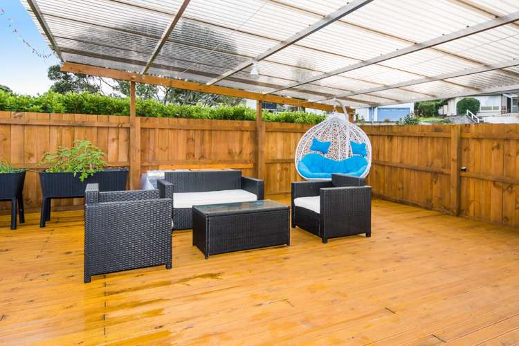 71 Ravenwood Drive Forrest Hill_19