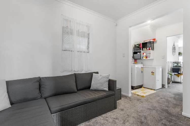 84 Wolverton Street Avondale_12