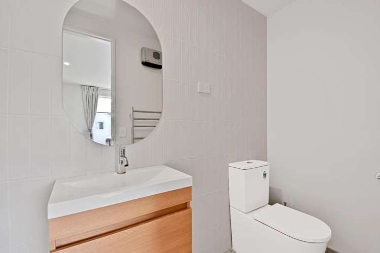 6/24 Dampier Street Woolston_22