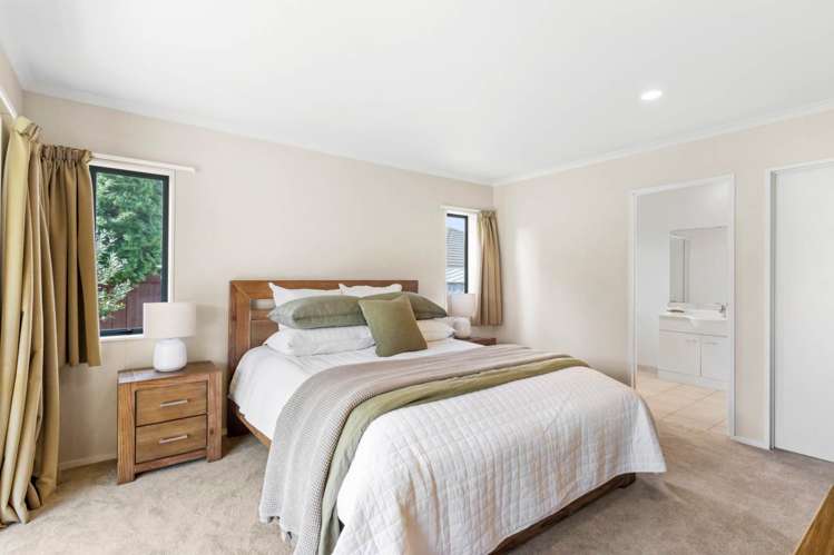 11 Franshell Crescent East Tamaki_16