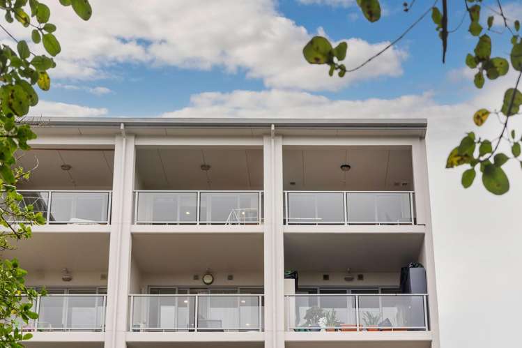 301/43 Virginia Avenue East_0