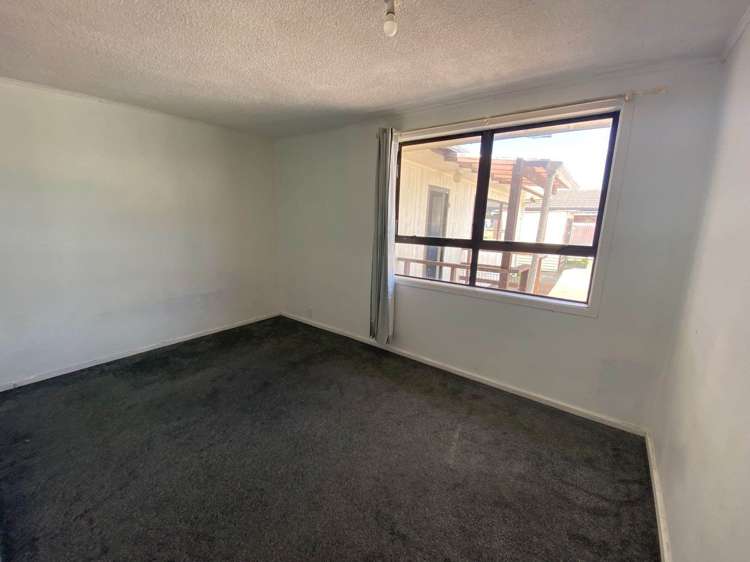 32 Pembroke Street Papatoetoe_5