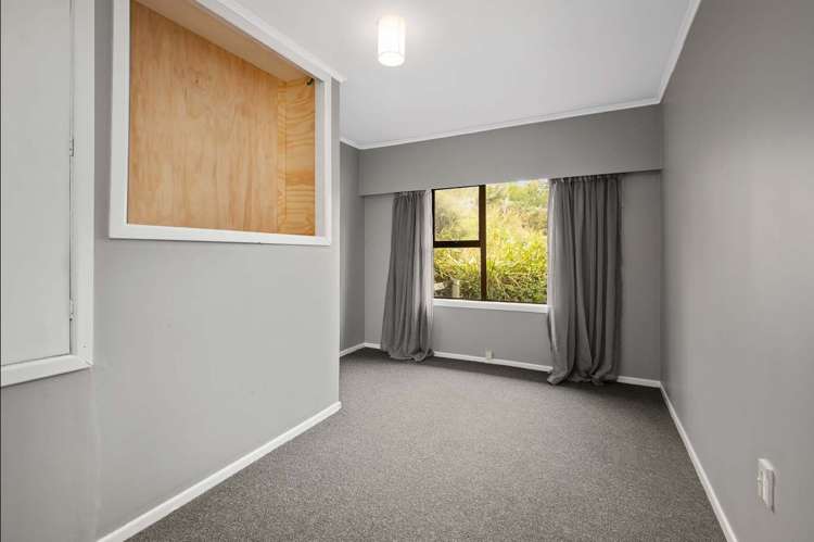 13 Morrison Grove Stokes Valley_9
